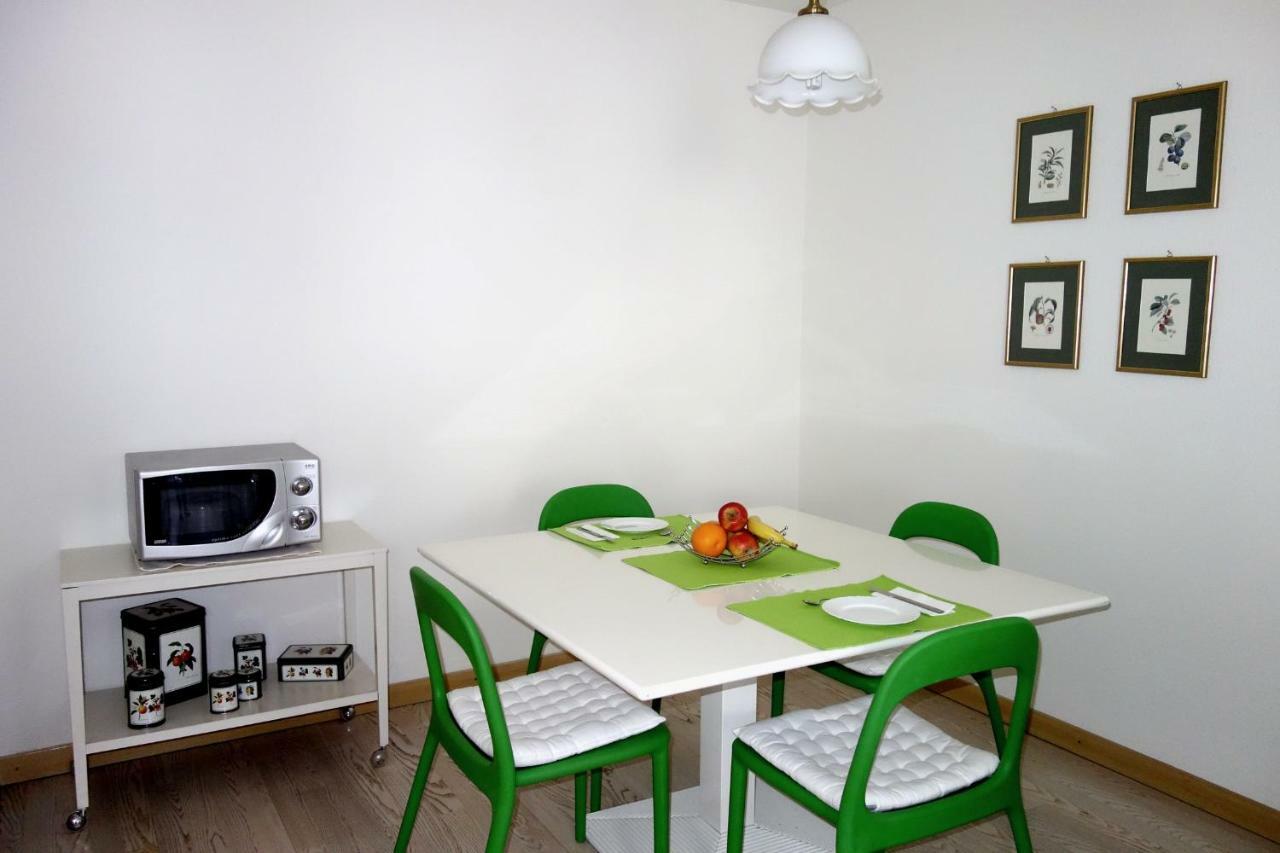 בזל Exclusive Central Apartment מראה חיצוני תמונה
